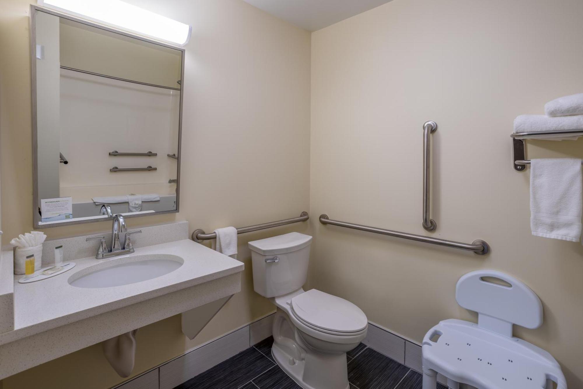 Days Inn By Wyndham Grayson Extérieur photo
